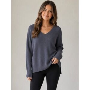 Athleta Womens Hanover Sweater Small Purple Merino Wool Blend V-Neck Athleisure